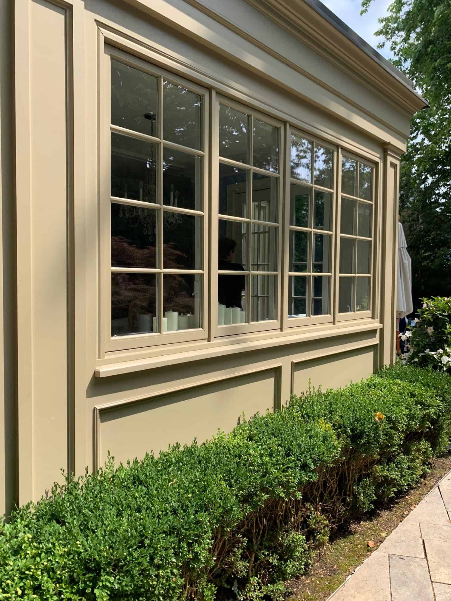 Exterior painting in Toronto and Etobicoke by Court-Hampton Painting Inc.